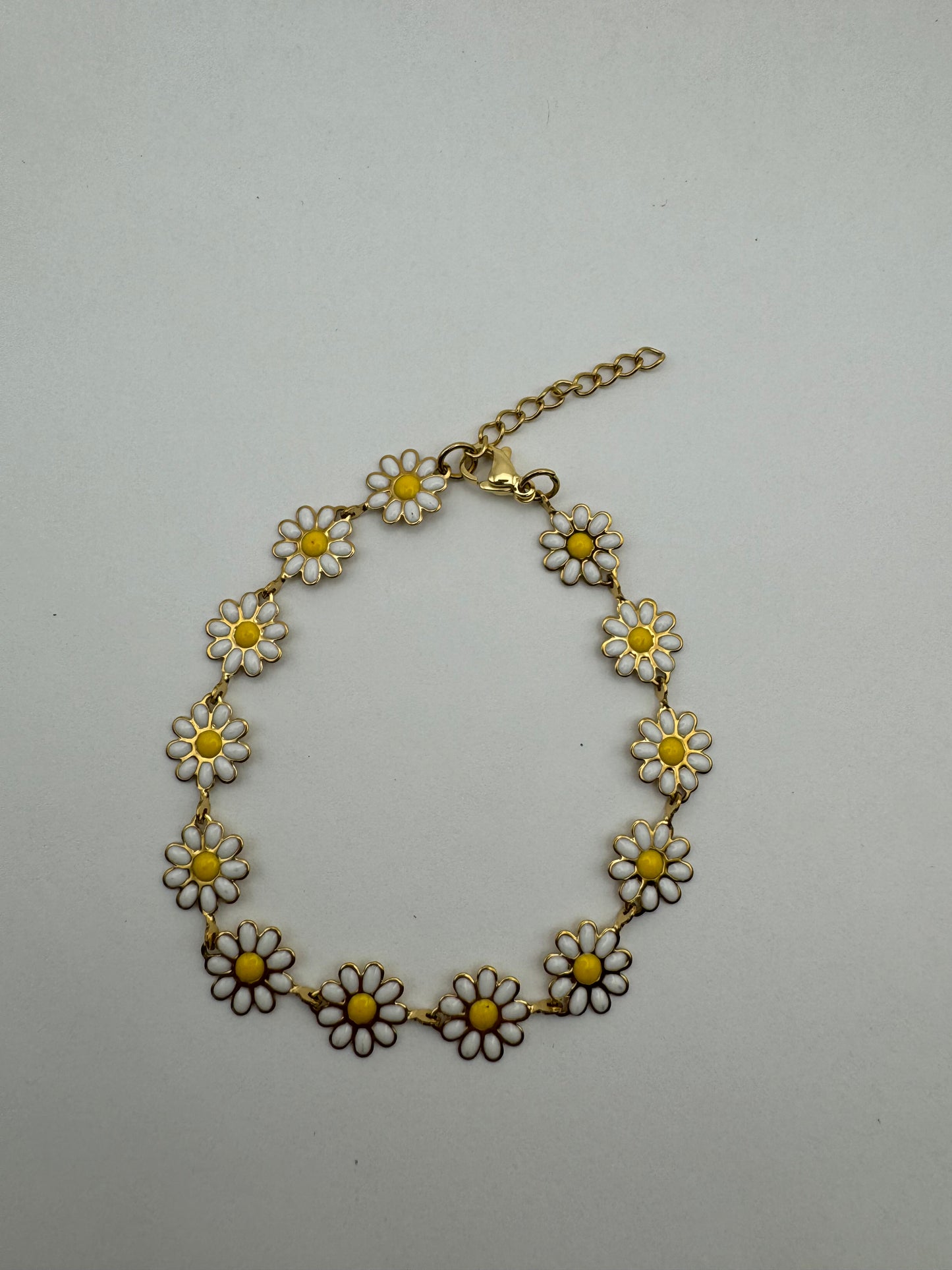 Daisy bracelets